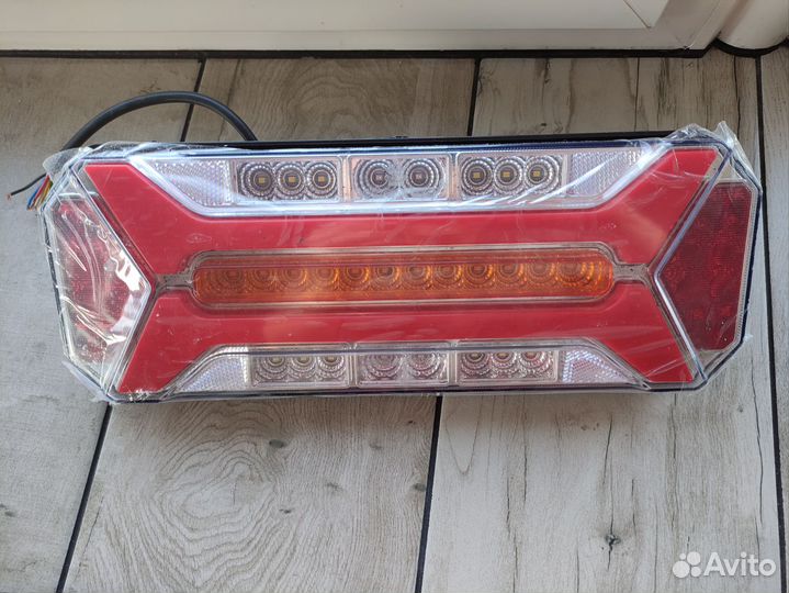 Фонари задние