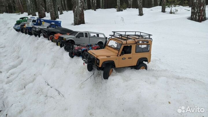 Rc модель 1 10 трофи Defender D90