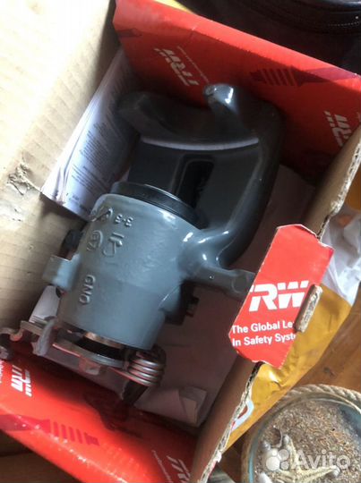 Суппорт trw bhn960