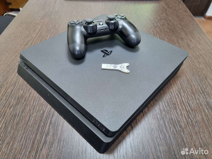 Sony PS4 slim 500gb HEN 9.00