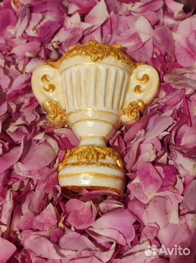 Подсвечник кубок