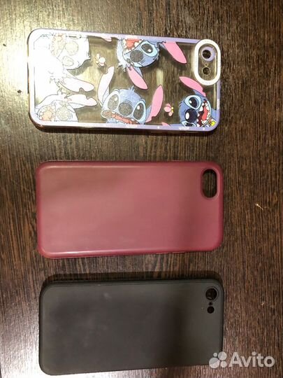 Чехлы на iPhone 8