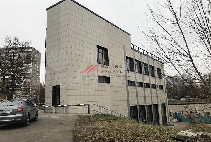 Сдам торговое помещение, 904 м²