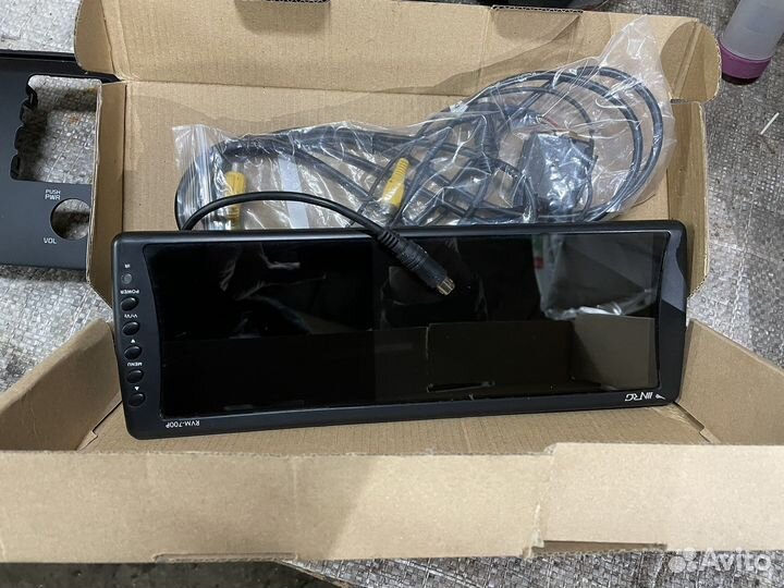 Зеркало с монитором