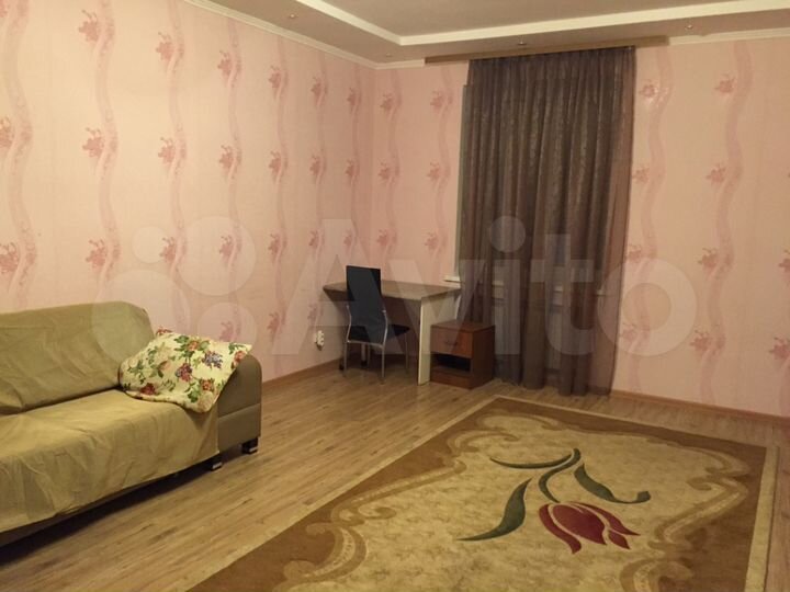 3-к. квартира, 105 м², 2/2 эт.
