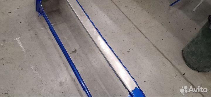 Бампер передний Toyota tundra