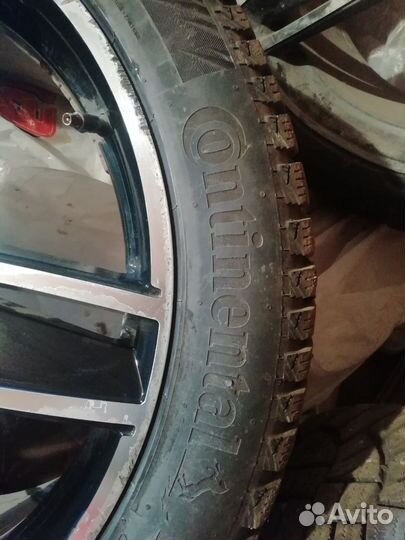 Continental IceContact 2 275/40 R20