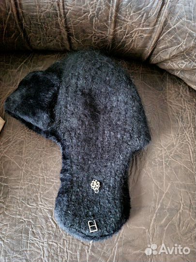 Шапка из экомеха Avenue и ангора