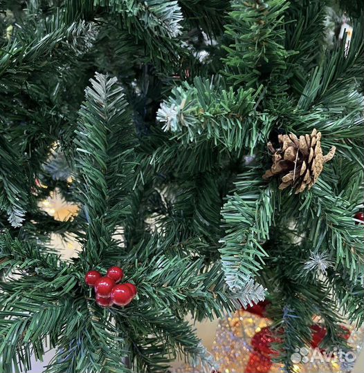 Елка искусственная с шишками