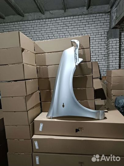 Крыло калина правое цвет серебристый платина 691