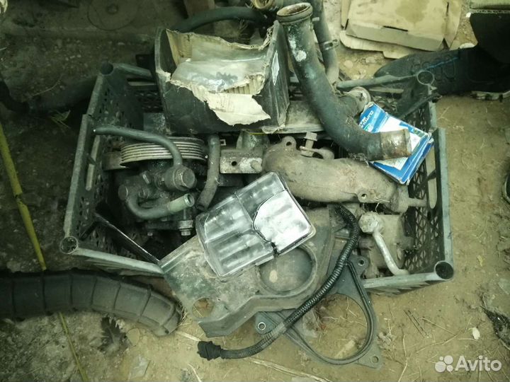 Продам запчасти от двигателя D4EA