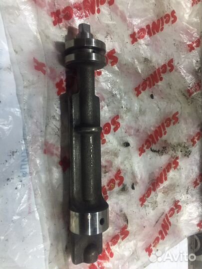 Балансировычный вал D4CB Kia Sorento, 2.5