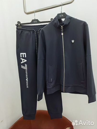 Спортивный костюм мужской новый