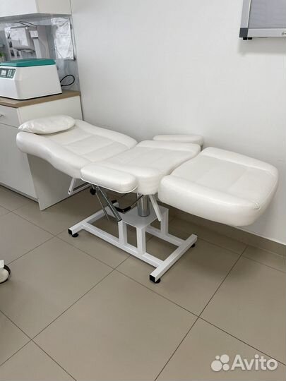 Косметологическое кресло Эрикс с гидроподъемником