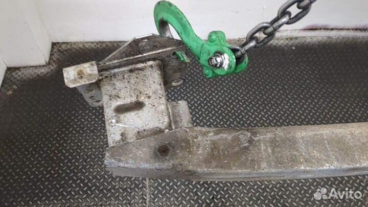 Усилитель бампера передний Citroen C4