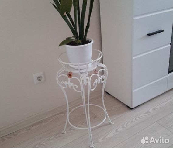 Подставка для цветов