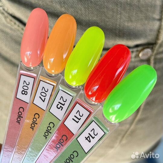 Гель лак для ногтей amilak