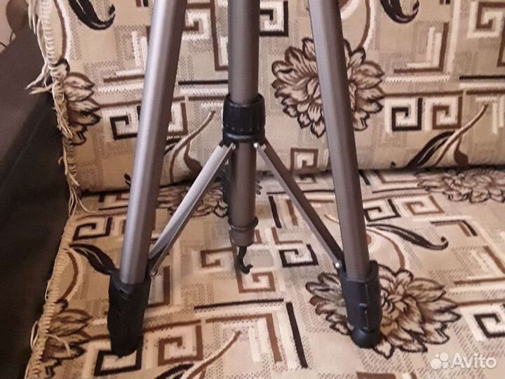 Штатив для фото видео