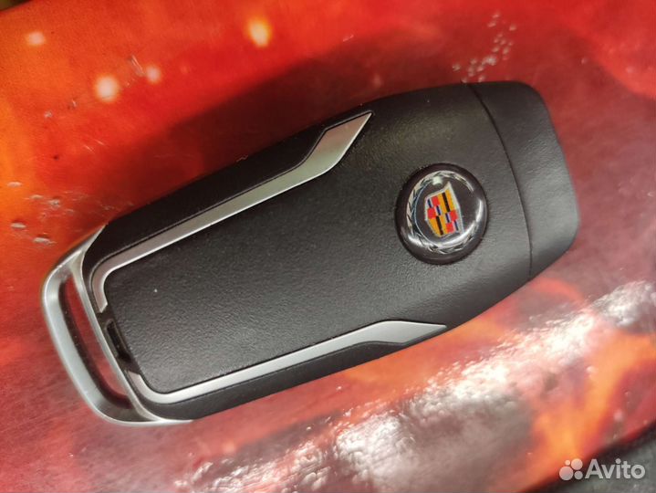 Ключ Cadillac escalade