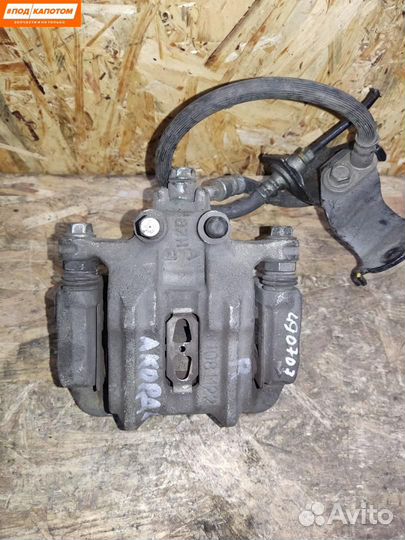 Суппорт тормозной задний правый Honda Accord 8