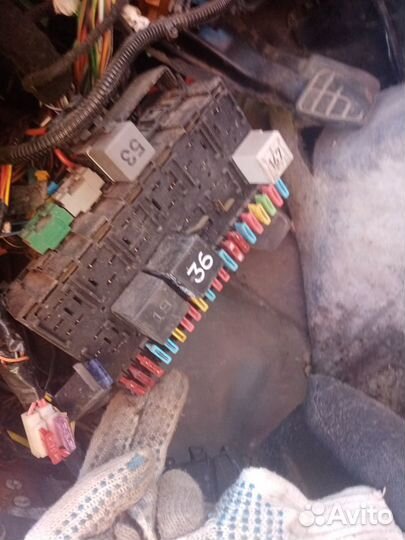 Блок предохранителей Volkswagen Polo 3