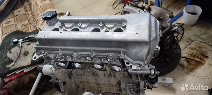 Двигатель 1 ZZ-FE