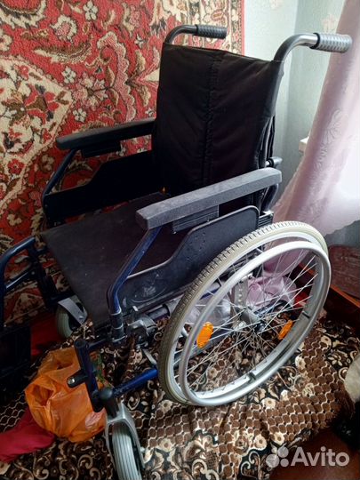 Инвалидное кресло коляска