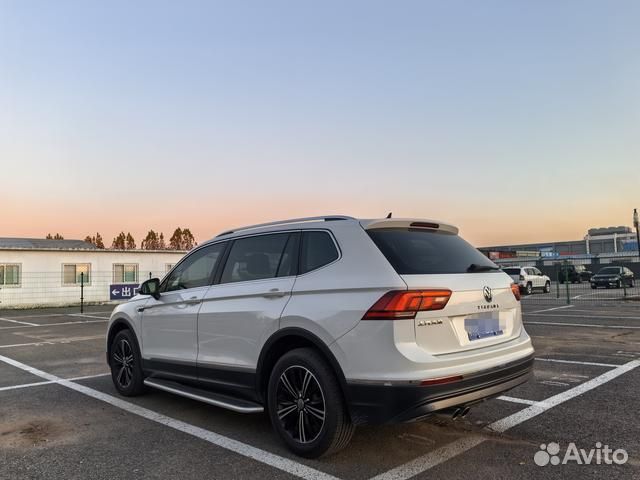 Volkswagen Tiguan 2.0 AMT, 2020, 55 000 км