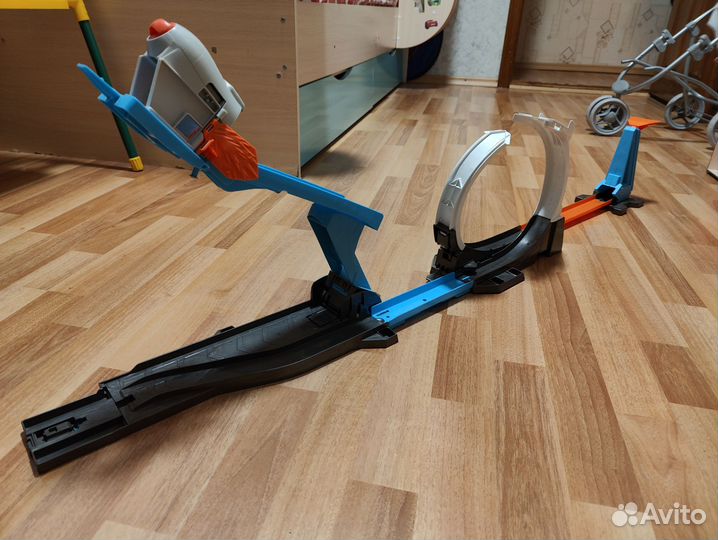 Гоночный трек Hot wheels