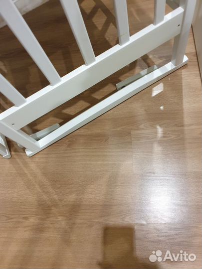 Кроватка+пеленальный столик на кроватку