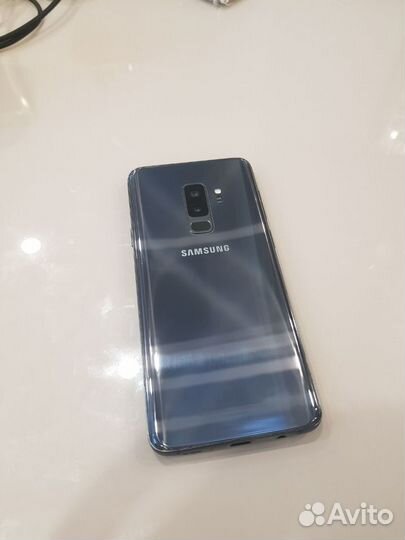 Samsung Galaxy S9 Plus, 4/64 ГБ