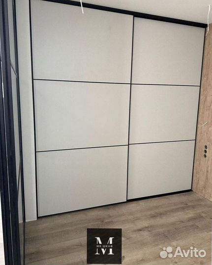 Шкаф купе современный