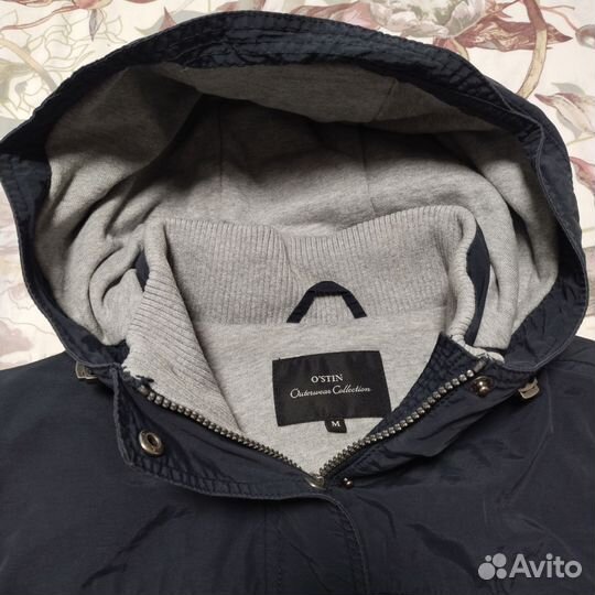 Ветровка женская