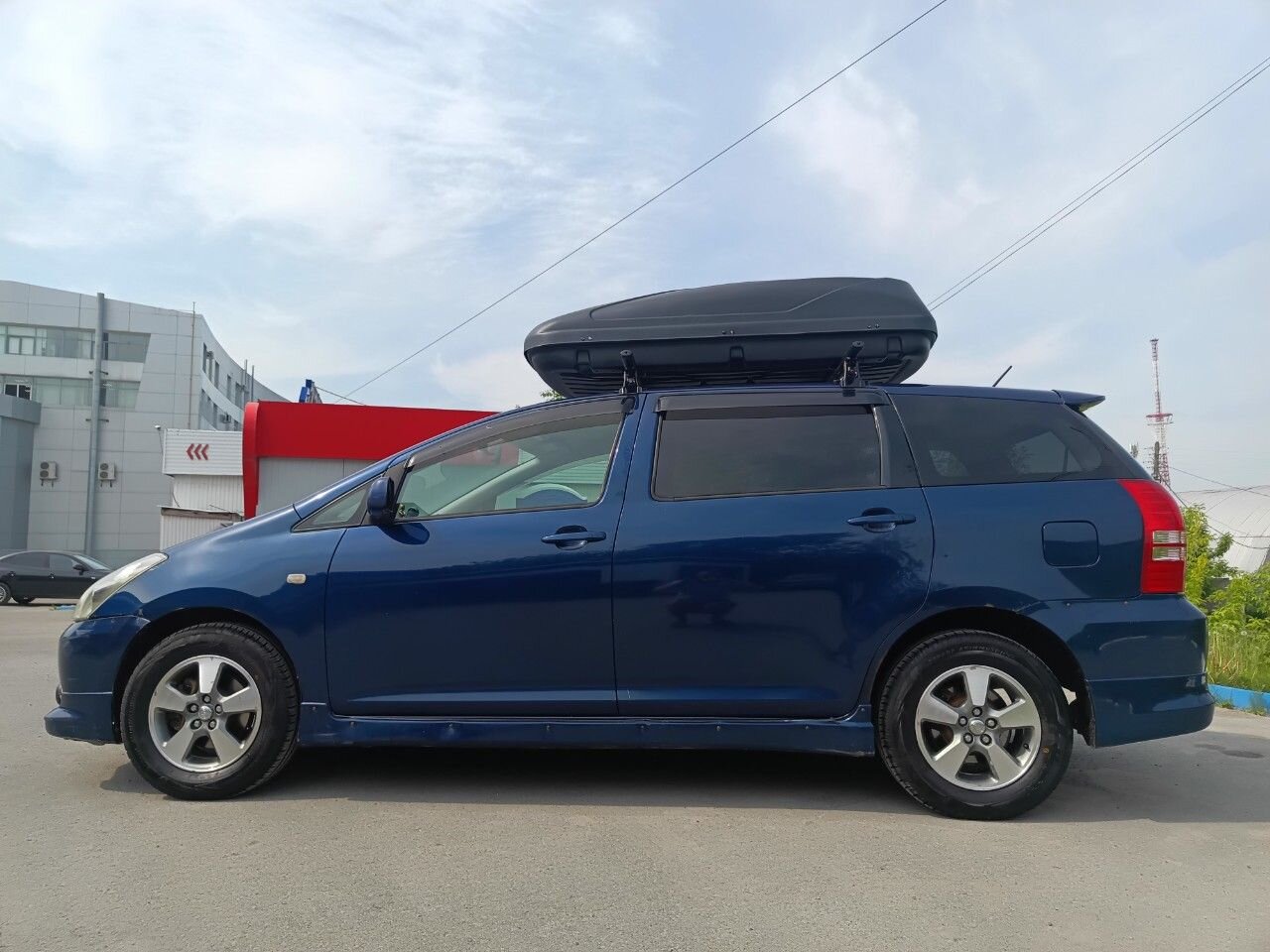 Toyota Wish: фото владельца