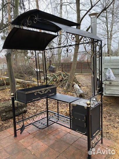 Мангал кованый с крышей и печкой