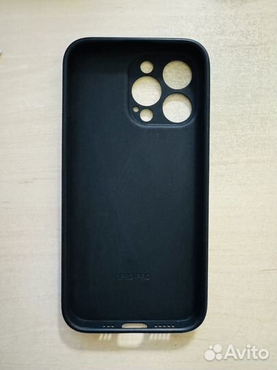 Чехол на iPhone 13 pro