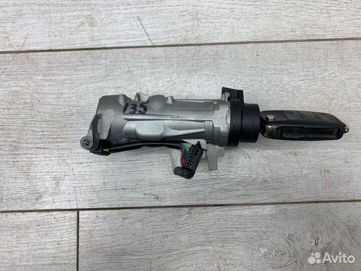 Замок зажигания Volkswagen Golf хэтчбек BLS 2006