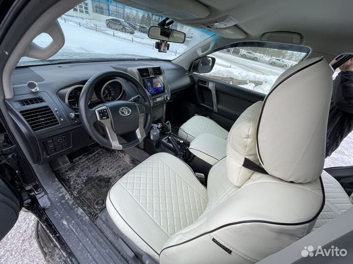 Авточехлы из экокожи Тойота Прода 150