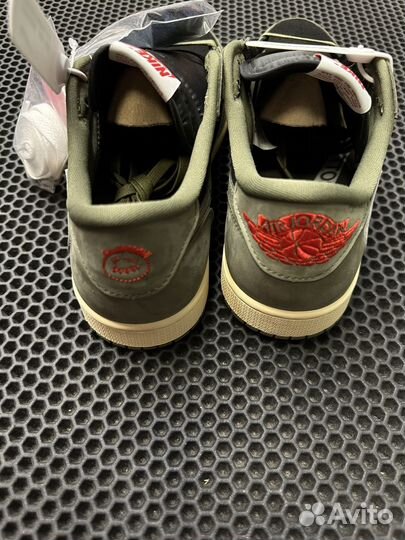 Travis Scott x Air Jordan 1 Low Black Olive