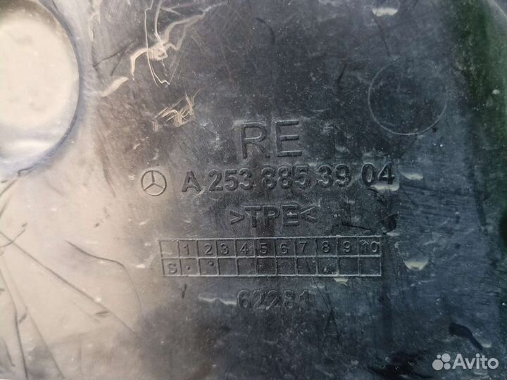 Дефлектор правый пер. бампера glc x253 mercedes