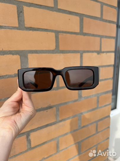 Солнцезащитные очки Prada оригинал