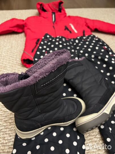 Костюм для девочки с сапожками