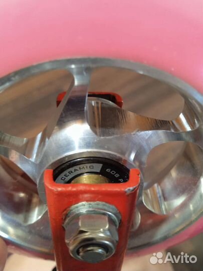 Продаю скоростные лыжероллеры Rollx