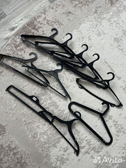 Вешалки плечики