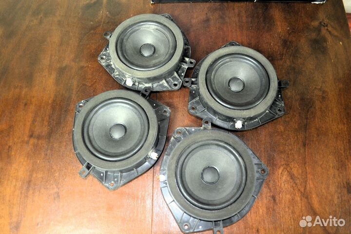 Штатные динамики Hyundai Solaris