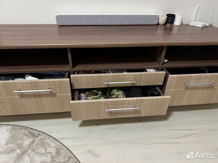 Тумба под телевизор