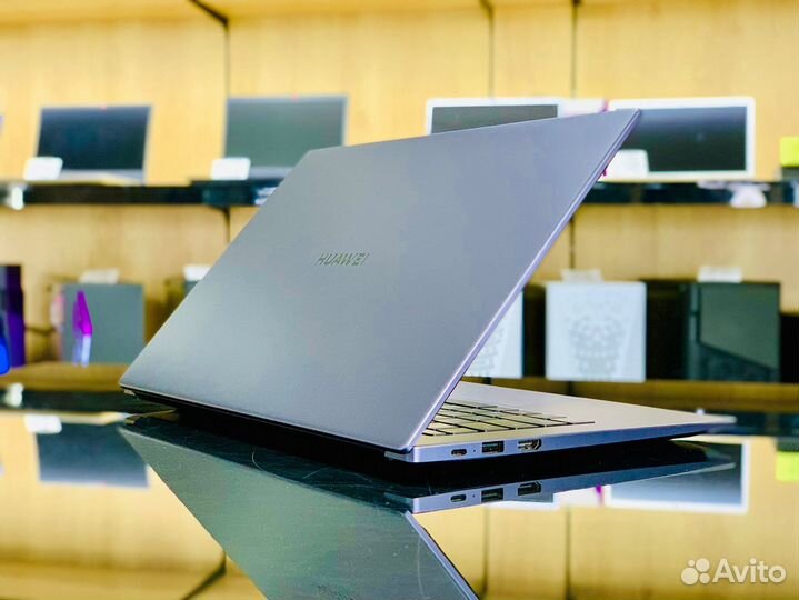 Ultra/Huawei/14''/Core i5-10Gen/DDR4-8Gb/SSD-256Gb