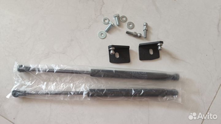 Газовые упоры капота Hyundai Solaris