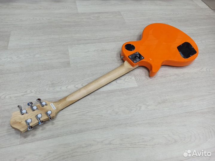 Новая электрогитара Les Paul