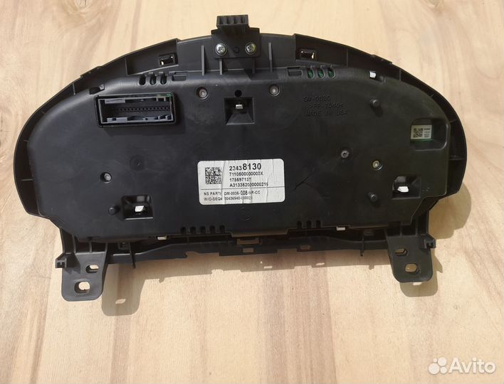 Щиток приборов Opel Insignia